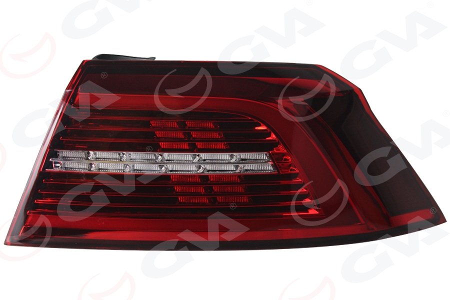 STOP LAMBASI DIŞ SAĞ ( LEDLİ ) PASSAT 2015->