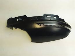 AYNA SİNYAL LAMBASI LED' Lİ SOL HATCBACK (KAPAKLI) MEGANE 4