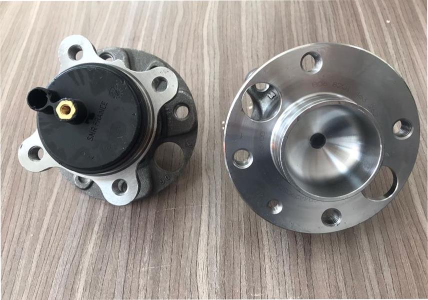 Arka Teker Poryası+Rulmanı Clıo 4