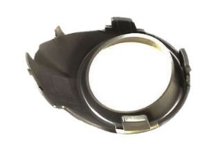 SİS FAR ÇERÇEVESİ SAĞ (SİYAH) FIESTA 08=>