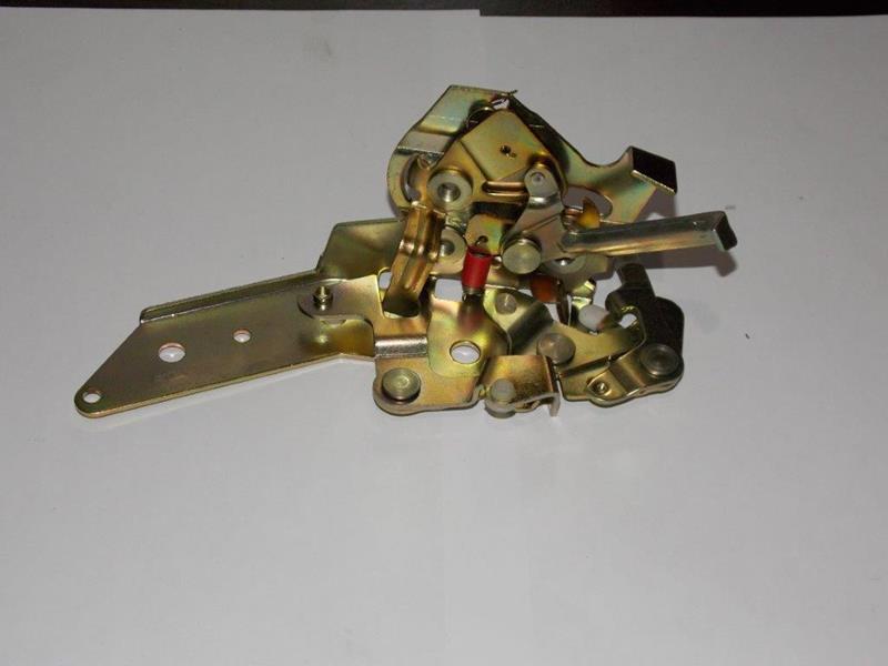 KAPI KİLİDİ ARKA SAĞ MOTOR TAKILAN R9 YM BROADWAY