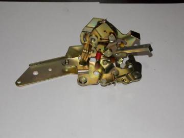 KAPI KİLİDİ ARKA SAĞ MOTOR TAKILAN R9 YM BROADWAY