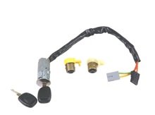 KONTAK + 2 ÖN KAPI ŞİFRE KANGOO 98-07