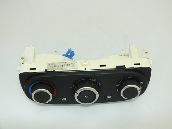KLİMA KUMANDA PANELİ RENAULT CLIO IV