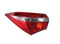 STOP LAMBASI DIŞ SOL COROLLA SEDAN 2013 2015 ( E MARK )