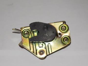Kapı Kilidi Arka Sağ M131 Dkş