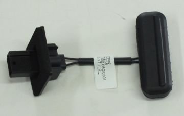 (13359897) BAGAJ KAPAK SWİCİ INSIGNIA