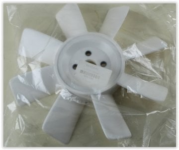 RADYATÖR PERVANESİ 8 KANAT TOROS (9333)