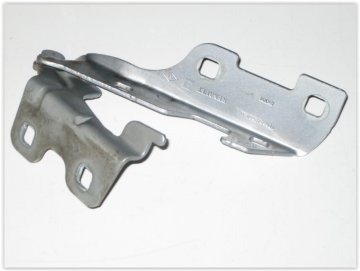 Motor Kaput Menteşesi Sol Clıo Iı