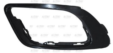 SİS FARI ÇERÇEVESİ FLUENCE ÖN SOL SİYAH SİSLİ