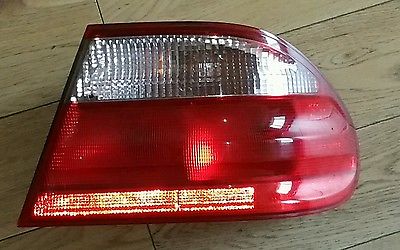 Stop Lambası Dıs Sol (Duylu) E-Class W210 99>02