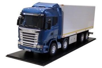 Maket Boy:60-Yükseklik:22 Cm (1:18 Ölçü) Scanıa Kapalı Kasa Kamyon