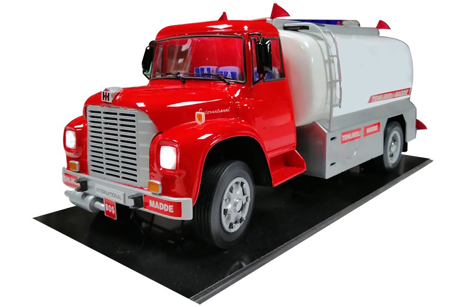 MAKET BOY:65-YÜKSEKLİK:29 CM (1:10 ÖLÇÜ) ENTER KAMYON (IŞIKLI)