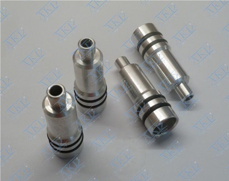 ENJEKTÖR YUVASI (GÖMLEK+CONTA FULL SET)ORİNGLI CORSA C-COMBO C-ASTRA H-MERIVA A (4 ADET)1.7 Z17DT