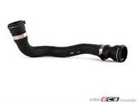 RADYATOR ALT HORTUMU BMW E46 M43