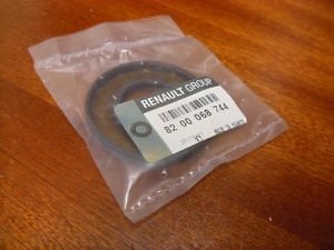 AKS KEÇESİ ÖN CLIO III-MGN II-LGN II-DACIA LOGAN (27.95x56x7) (ÇIKIŞ)