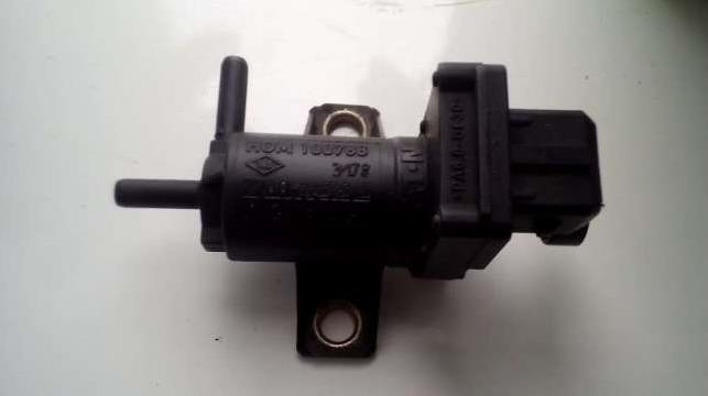 Basınç Dönüştürücü Megane 2-Laguna 2-Kangoo-Trafıc2-Master-Movano F8Q