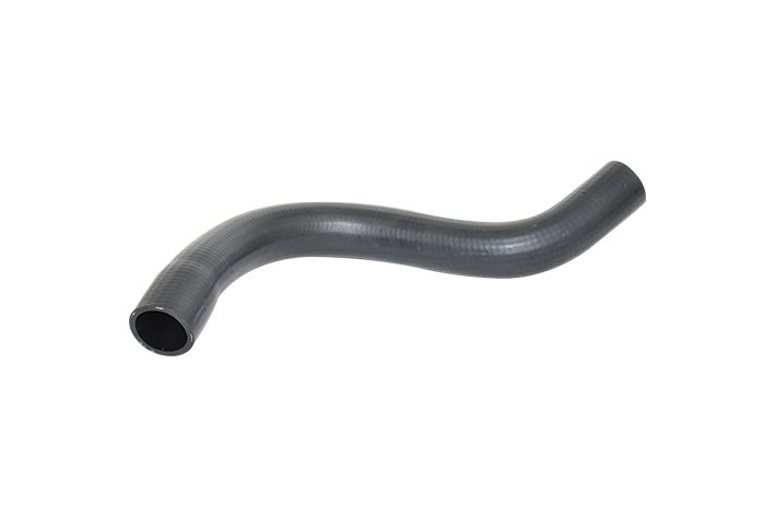 RADYATOR UST HORTUMU VOLVO S40 / V50 1,6 / 1,8 / 2,0 96 / 04