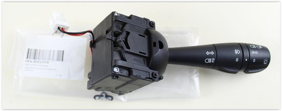 FAR+SİNYAL KOLU DUSTER 10=> LODGY-LOGAN II-SANDERO I-II (Arka sis lambasi ile)