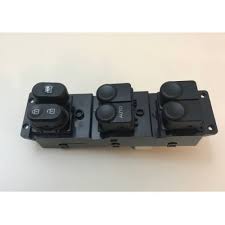 CAM ACMA DUGMESI ON SOL ( HYUNDAI : ACCENT 2000 )