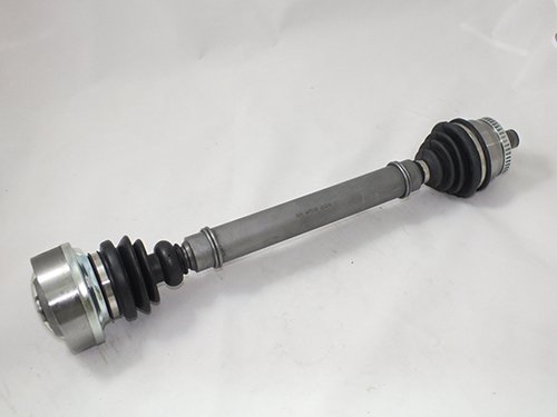 KOMPLE AKS SAĞ ABS'Lİ A4-PASSAT 1.8T (96-01) (45 DİŞ)(633mm)
