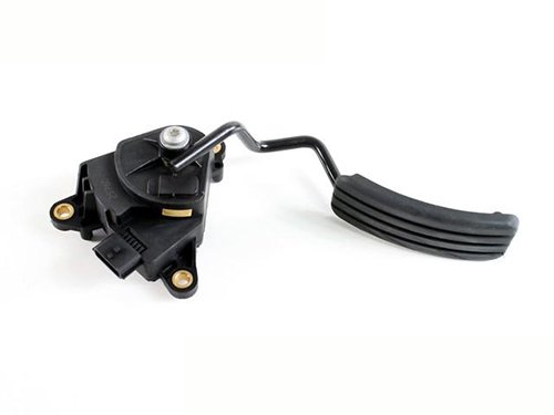 GAZ PEDALI + KAPTÖR CLIO III