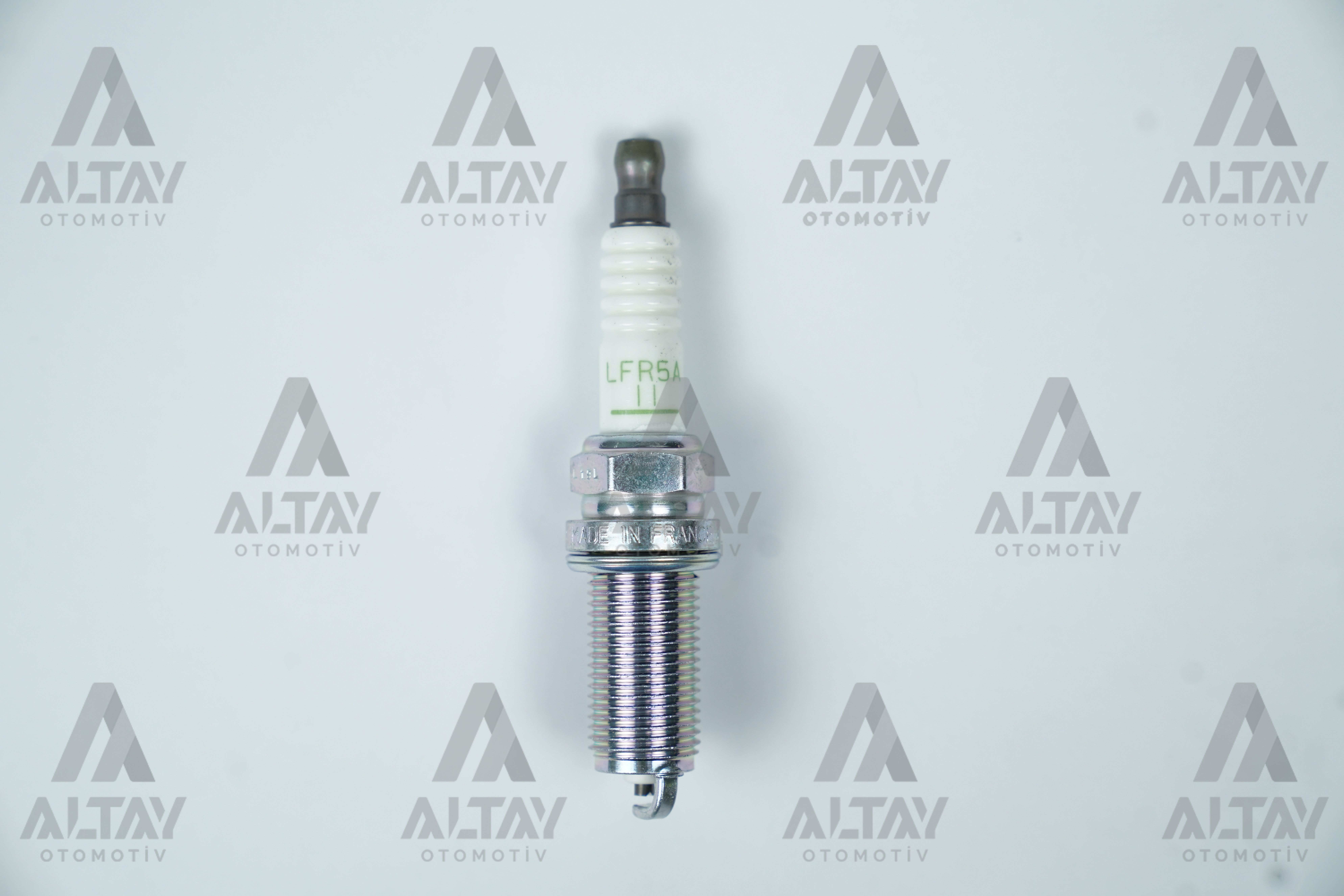 ATEŞLEME BUJİSİ IX-35 10=> / SORENTO 09=> / PRIMERA 02=> / ALMERA 00=> / X-TRAIL 01=> (LFR5A-11)